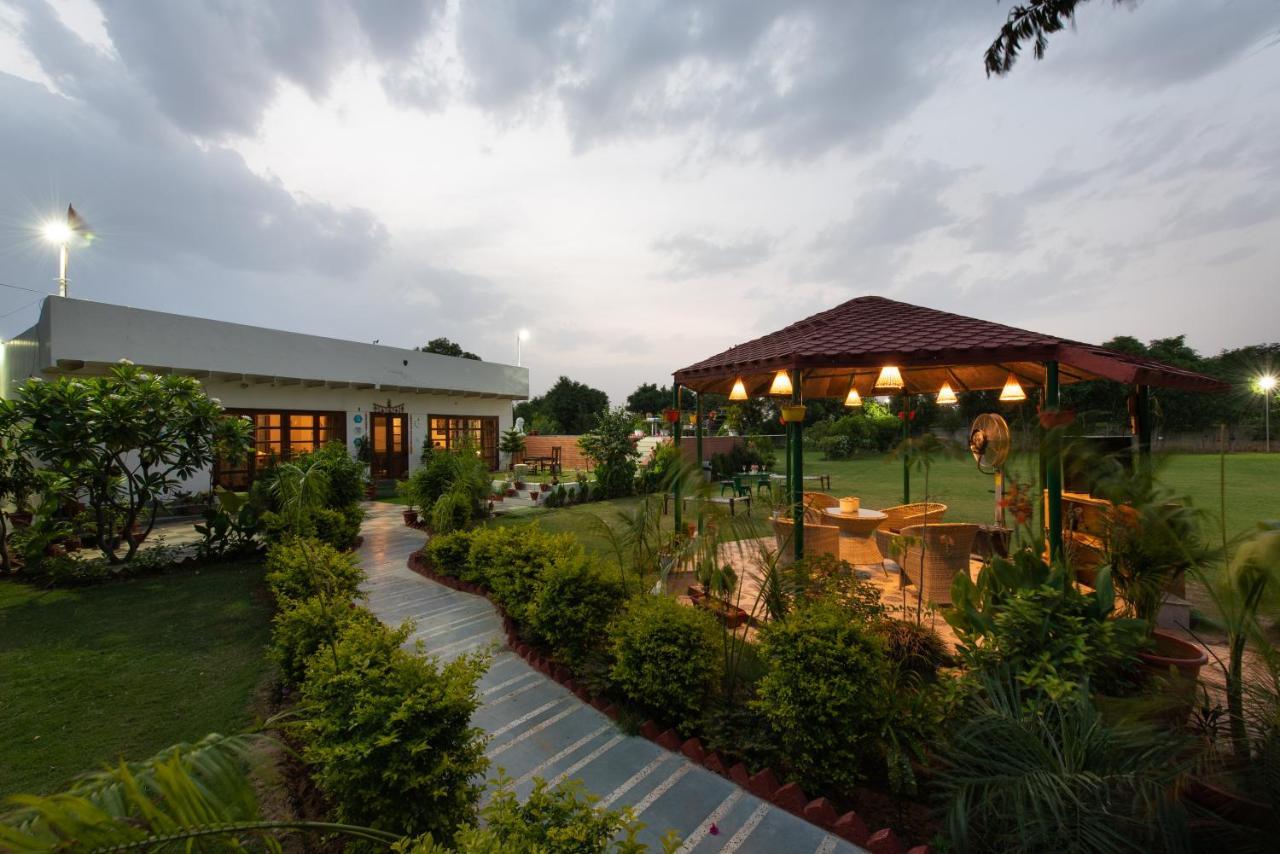 The Singh Farm Cosy Private Pool Farm Villa Ґурґаон Екстер'єр фото